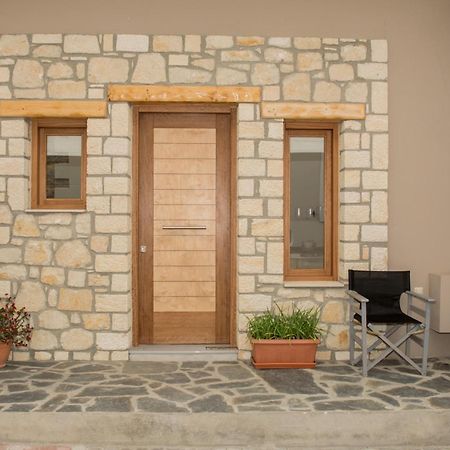 The Mountain House - Authentic Cretan Hideaway - Breathtaking And Nature Views Tourlotí المظهر الخارجي الصورة