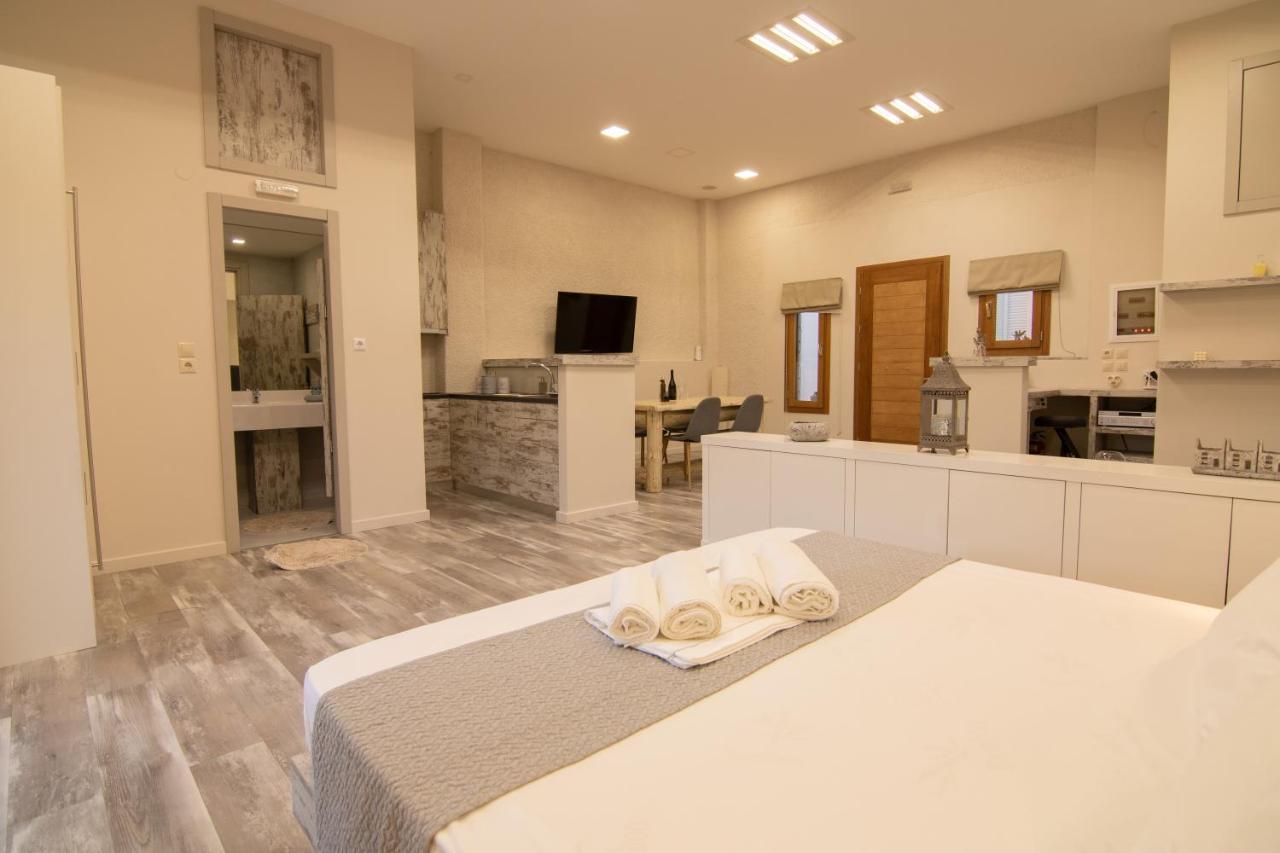The Mountain House - Authentic Cretan Hideaway - Breathtaking And Nature Views Tourlotí المظهر الخارجي الصورة