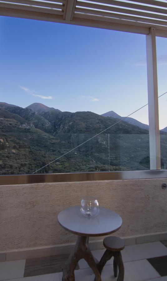 The Mountain House - Authentic Cretan Hideaway - Breathtaking And Nature Views Tourlotí المظهر الخارجي الصورة